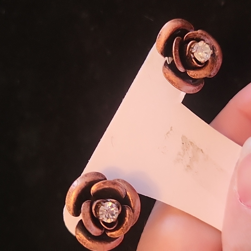Rose earrings - Picture 3 of 3